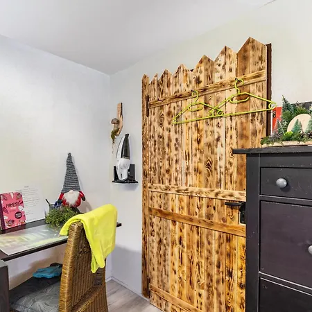 Hobbit Lounge Apartment Eppingen Exterior photo